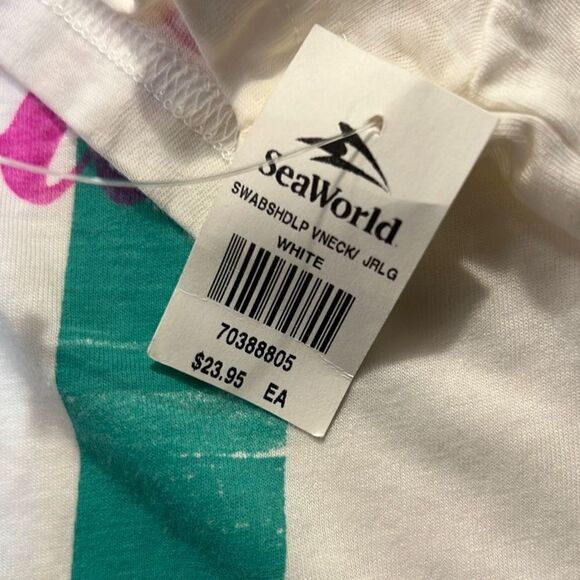 ‎SeaWorld T-shirt-Women’s Large-NWT - Picture 5 of 6